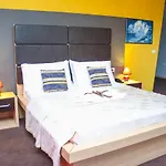 Hotel Aeroport 3*
