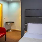 Hotel Aeroport Rinas