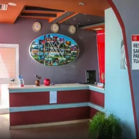 Aeroport Hotel Rinas