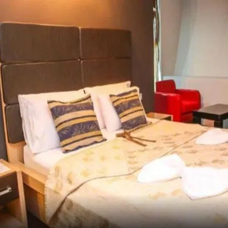 Hotel Aeroport Rinas