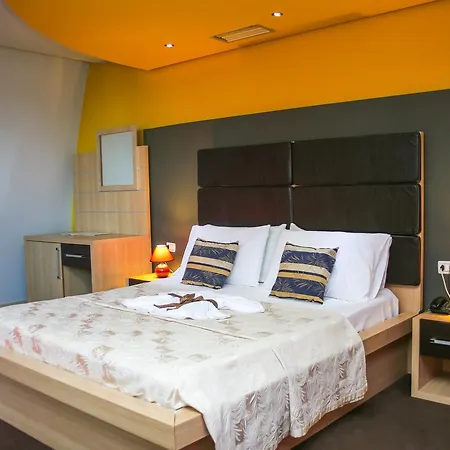 Hotel Aeroport 3*
