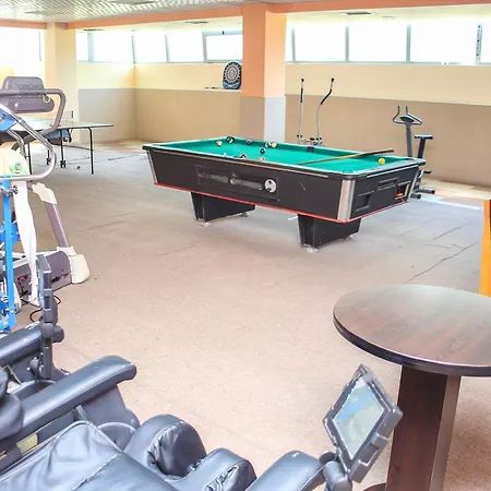 Aeroport Hotel Rinas