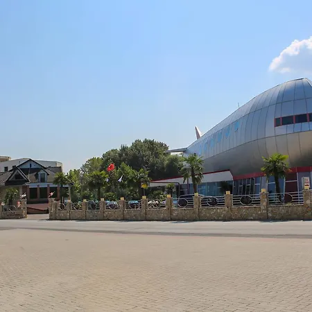 Aeroport Hotel Rinas