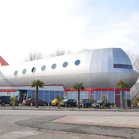 Aeroport Ξενοδοχείο Rinas