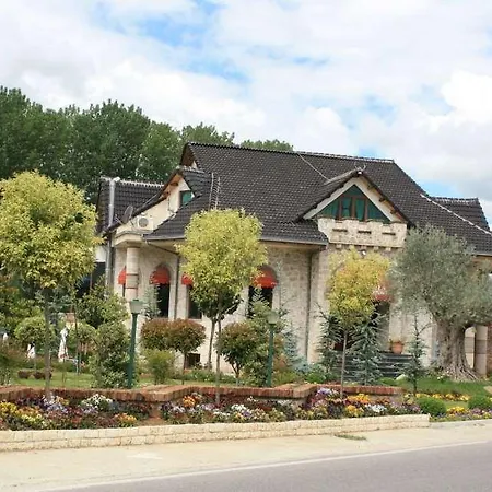 Ξενοδοχείο Aeroport 3*