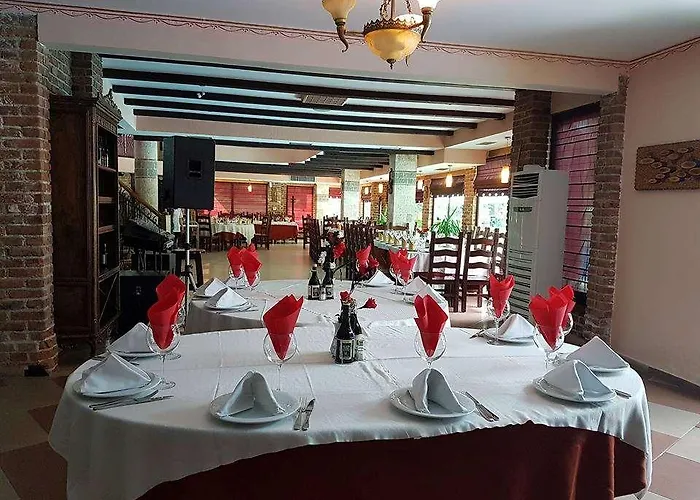 Aeroport Hotel 3*